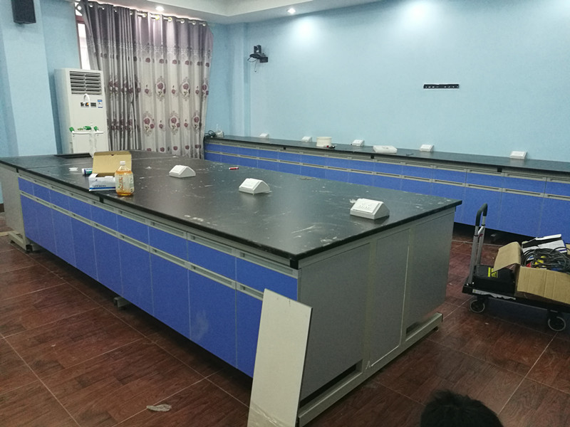 廣州科迪顏料化工車間實(shí)驗(yàn)室整體裝修工程  番禺君鴻凈化裝修(圖2)