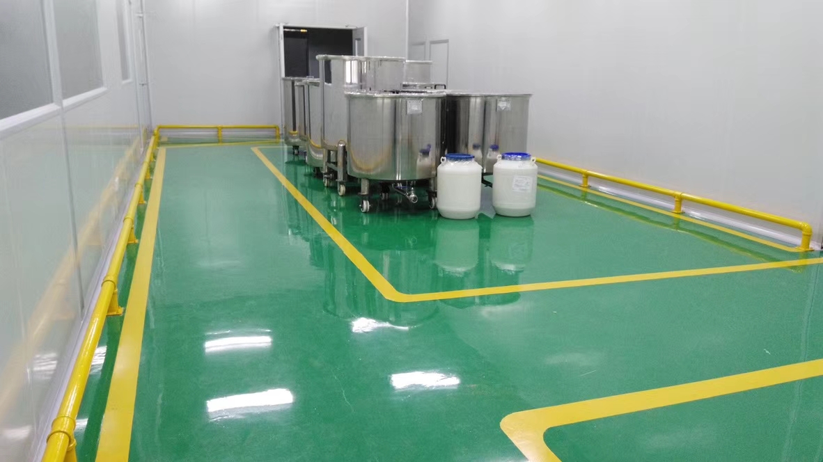 廣州某衛(wèi)生用品凈化車間裝修工程 萬(wàn)級(jí)無(wú)塵車間裝修(圖1)